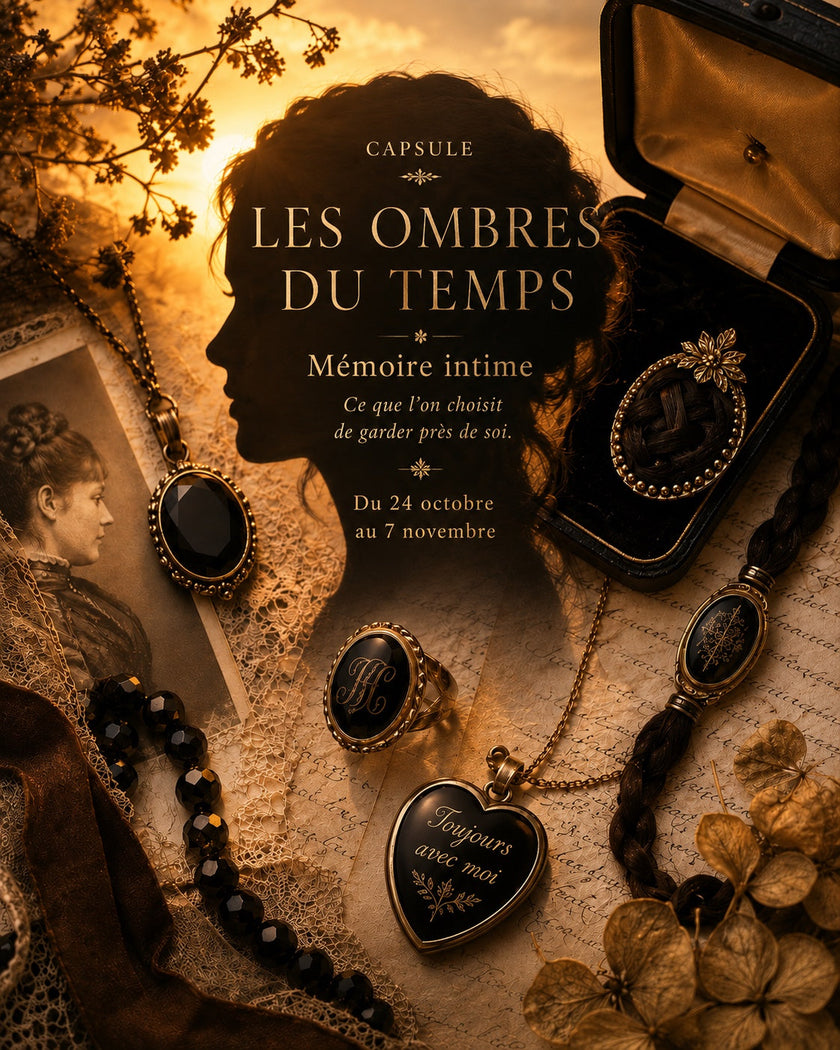 Capsule Les Ombres du Temps – bijoux anciens de mémoire et de souvenir, portraits et mèches de cheveux dans une atmosphère crépusculaire, Le Sceau d'Hippocampe.